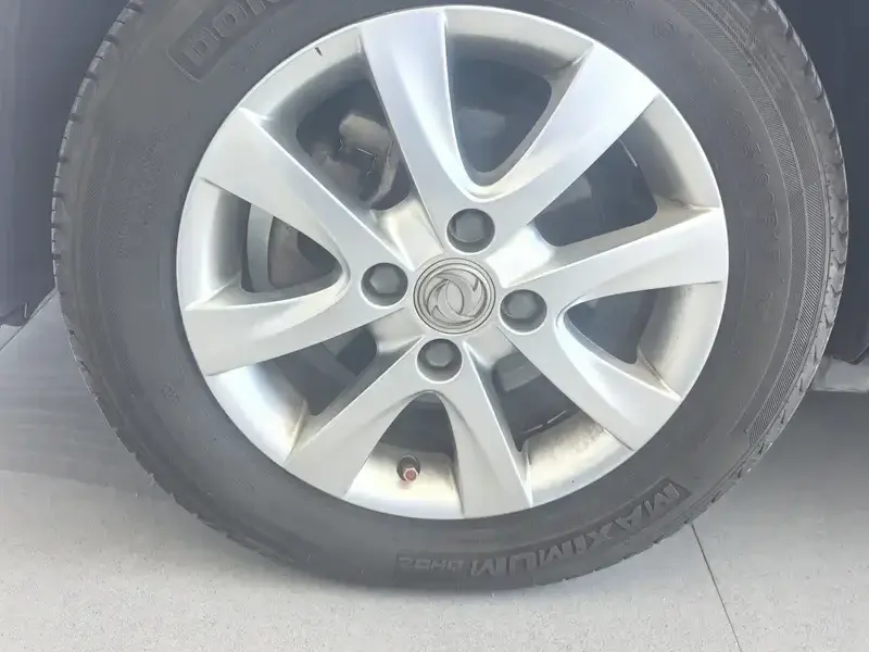 2014 Dongfeng A30 с пробегом 61 000 км