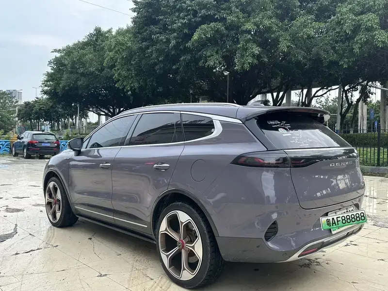 2020 Denza X с пробегом 75 500 км