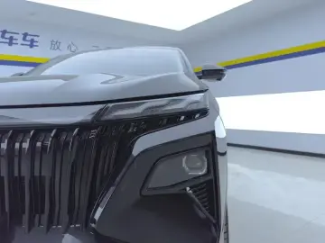 2025 Dongfeng Aeolus Haoji с пробегом 4 000 км