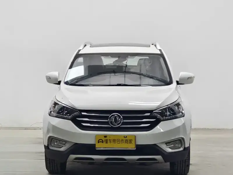 2016 Dongfeng AX7 с пробегом 108 000 км