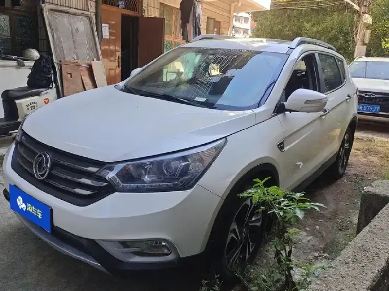 2016 Dongfeng AX7 с пробегом 82 000 км