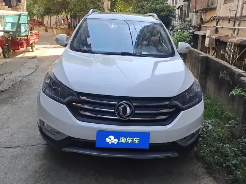 2016 Dongfeng AX7 с пробегом 82 000 км