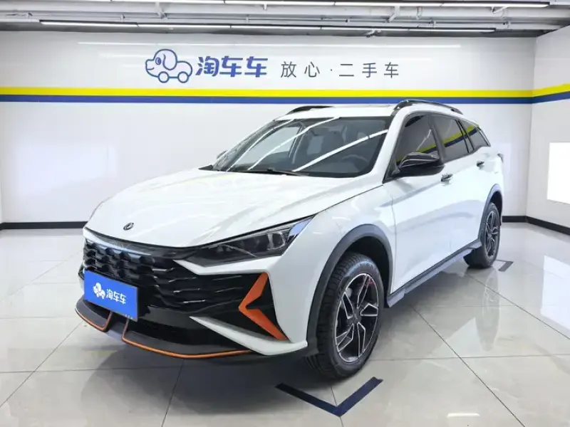 2025 Dongfeng Aeolus Yixuan GS с пробегом 12 000 км
