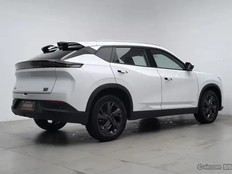 2025 Dongfeng Aeolus Haohan с пробегом 13 700 км