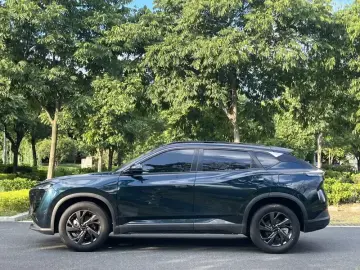 2025 Dongfeng Aeolus Haohan с пробегом 18 000 км