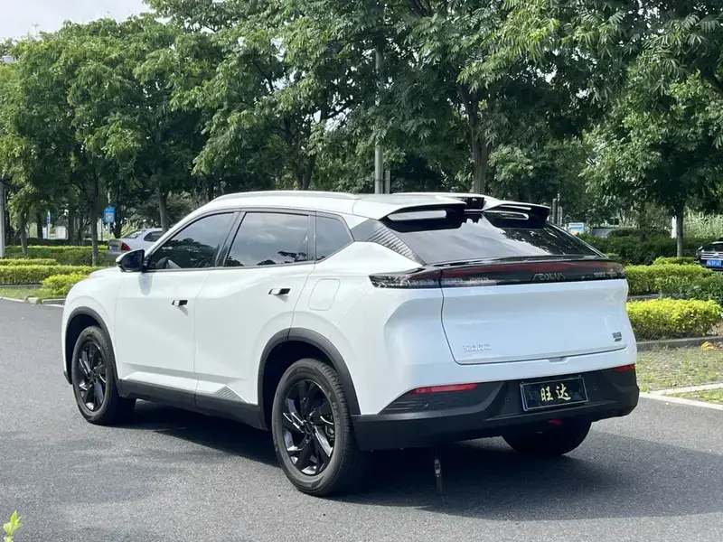 2025 Dongfeng Aeolus Haohan с пробегом 13 000 км