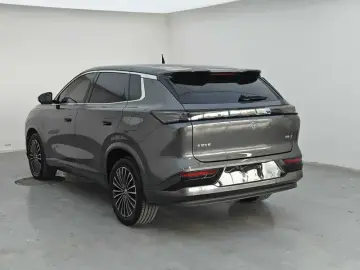 2025 Dongfeng Aeolus L8 с пробегом 3 000 км