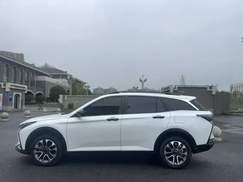 2023 Dongfeng Aeolus Yixuan GS с пробегом 84 000 км