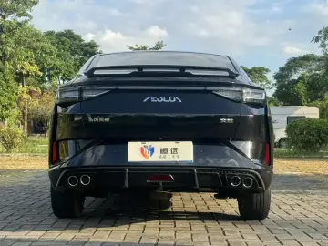 2023 Dongfeng Aeolus Yixuan с пробегом 17 000 км