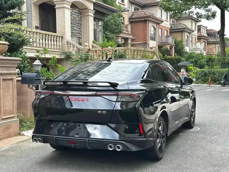 2022 Dongfeng Aeolus Yixuan с пробегом 46 000 км