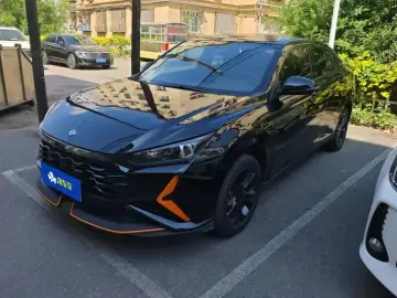 2024 Dongfeng Aeolus Yixuan с пробегом 57 000 км
