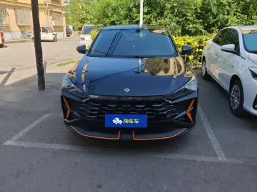 2024 Dongfeng Aeolus Yixuan с пробегом 57 000 км