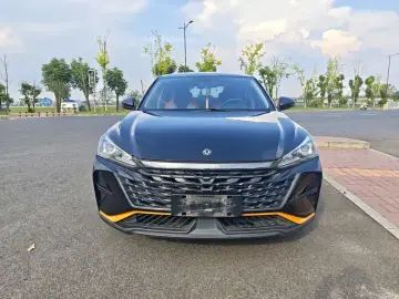 2023 Dongfeng Aeolus Yixuan с пробегом 30 000 км