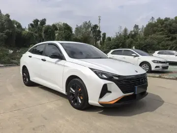 2023 Dongfeng Aeolus Yixuan с пробегом 27 000 км