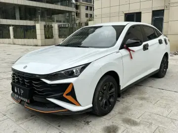 2024 Dongfeng Aeolus Yixuan с пробегом 9 900 км