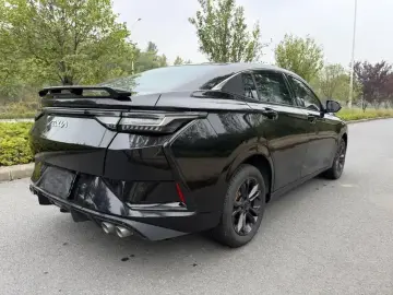2023 Dongfeng Aeolus Yixuan с пробегом 56 200 км