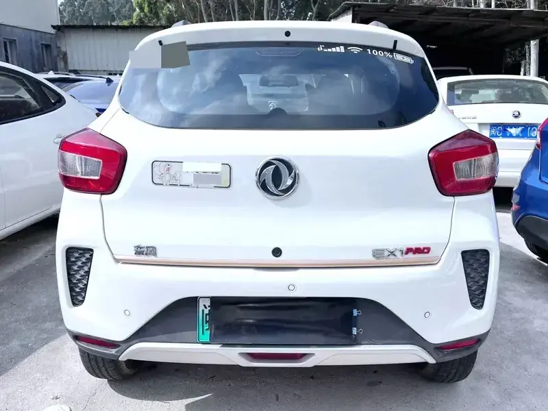 2022 Dongfeng Nano EX1 с пробегом 42 000 км