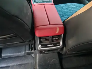 2022 Dongfeng Aeolus Yixuan Max с пробегом 29 800 км