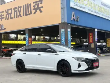 2021 Dongfeng Aeolus Yixuan Max с пробегом 50 000 км