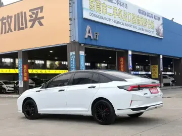 2021 Dongfeng Aeolus Yixuan Max с пробегом 50 000 км