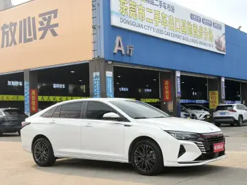 2021 Dongfeng Aeolus Yixuan Max с пробегом 24 000 км