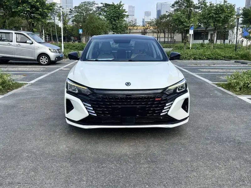 2022 Dongfeng Aeolus Yixuan Max с пробегом 61 000 км