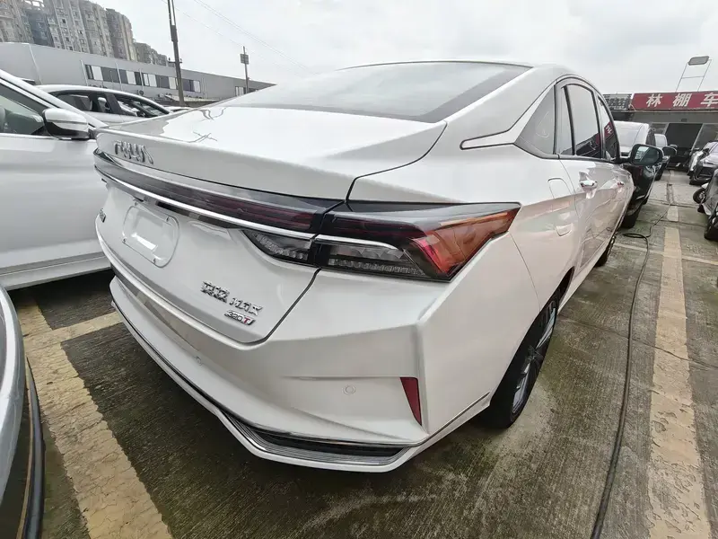 2021 Dongfeng Aeolus Yixuan Max с пробегом 59 000 км