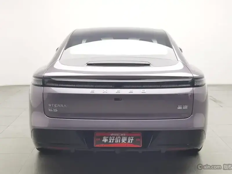 2025 Exeed Exlantix ES с пробегом 31 100 км