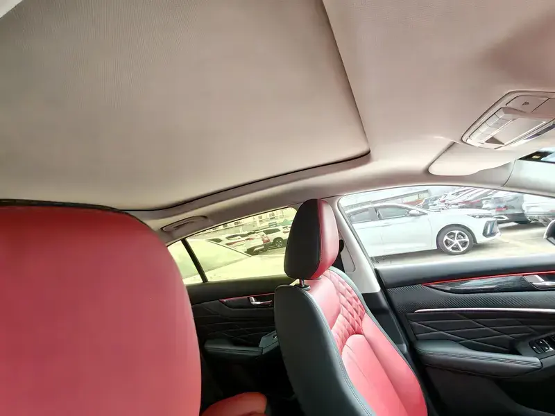 2021 Dongfeng Aeolus Yixuan Max с пробегом 59 000 км