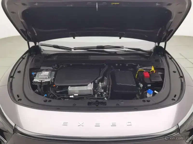 2025 Exeed Exlantix ES с пробегом 31 100 км