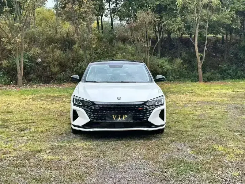 2021 Dongfeng Aeolus Yixuan Max с пробегом 50 000 км
