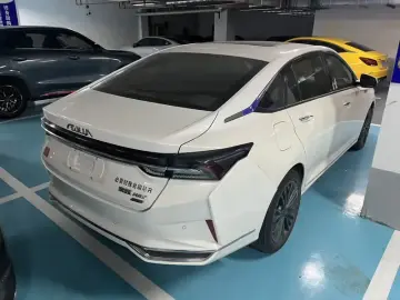 2021 Dongfeng Aeolus Yixuan Max с пробегом 50 000 км