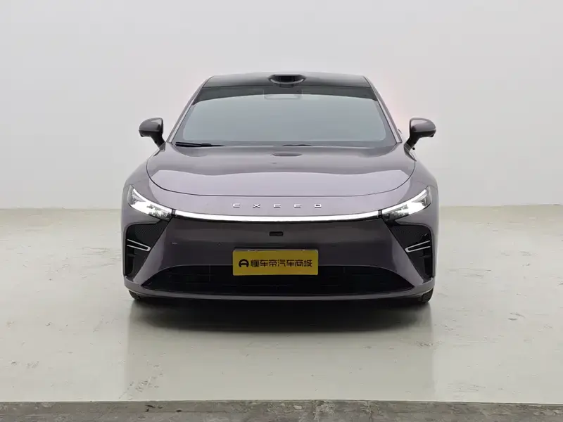 2025 Exeed Exlantix ES с пробегом 26 100 км