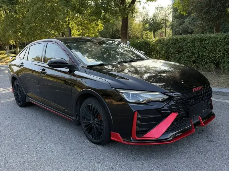 2022 Dongfeng Aeolus Yixuan Max с пробегом 43 000 км