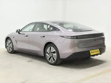2025 Exeed Exlantix ES с пробегом 11 500 км