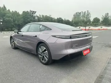 2025 Exeed Exlantix ES с пробегом 20 000 км