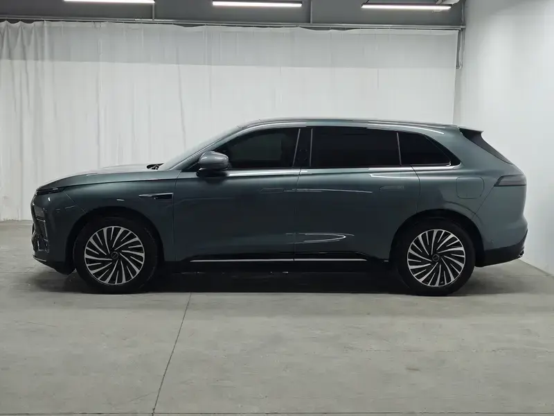 2025 Exeed Exlantix ET с пробегом 37 200 км