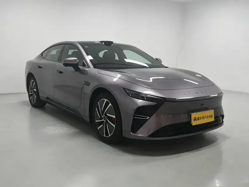 2025 Exeed Exlantix ES с пробегом 26 800 км