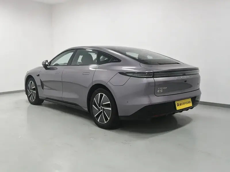 2025 Exeed Exlantix ES с пробегом 26 800 км