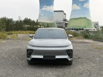 2025 Exeed Exlantix ET с пробегом 16 000 км