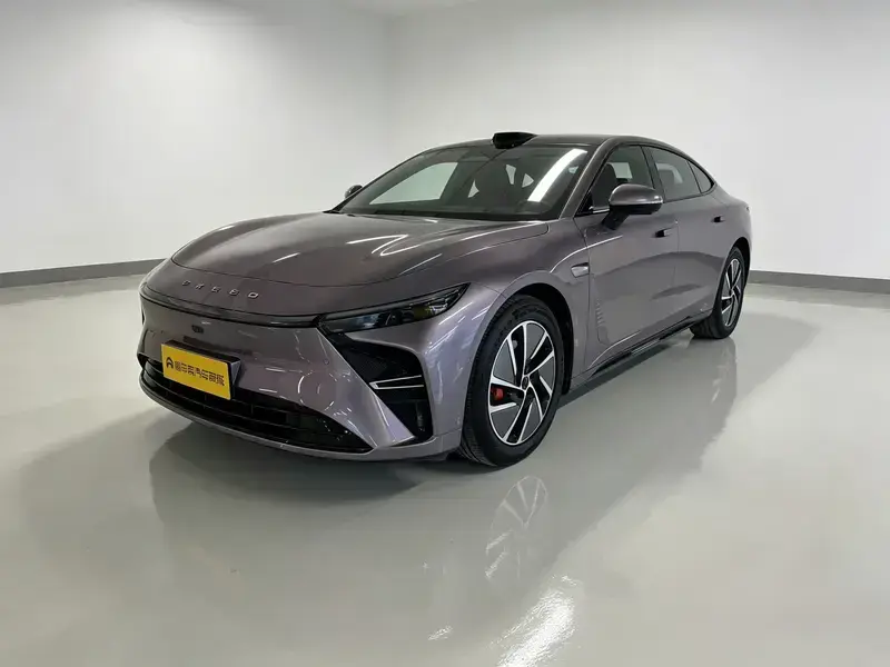 2025 Exeed Exlantix ES с пробегом 20 400 км