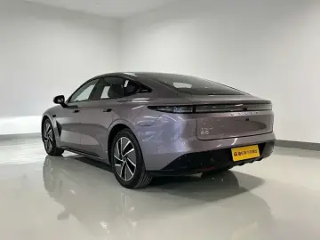 2025 Exeed Exlantix ES с пробегом 20 400 км