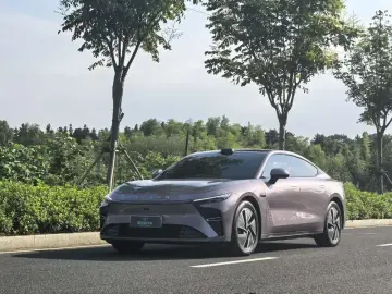 2025 Exeed Exlantix ES с пробегом 48 000 км