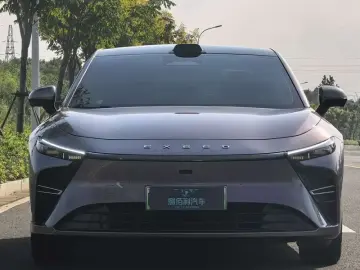 2025 Exeed Exlantix ES с пробегом 48 000 км