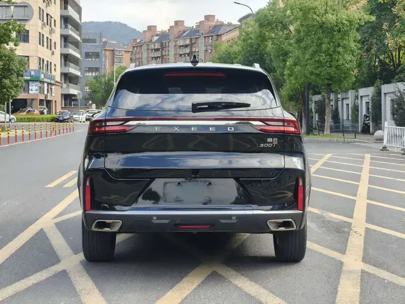 2023 Exeed TXL с пробегом 53 000 км