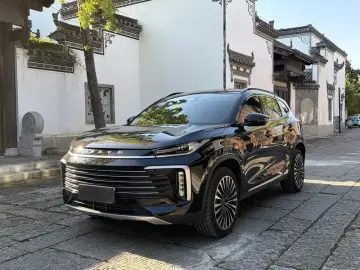 2025 Exeed TXL с пробегом 24 000 км