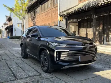 2025 Exeed TXL с пробегом 24 000 км