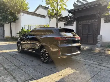 2025 Exeed TXL с пробегом 24 000 км