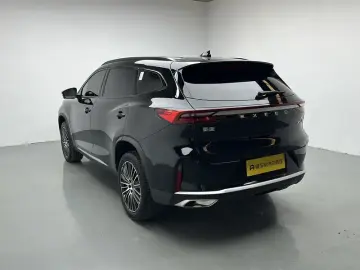 2025 Exeed TXL с пробегом 1 700 км