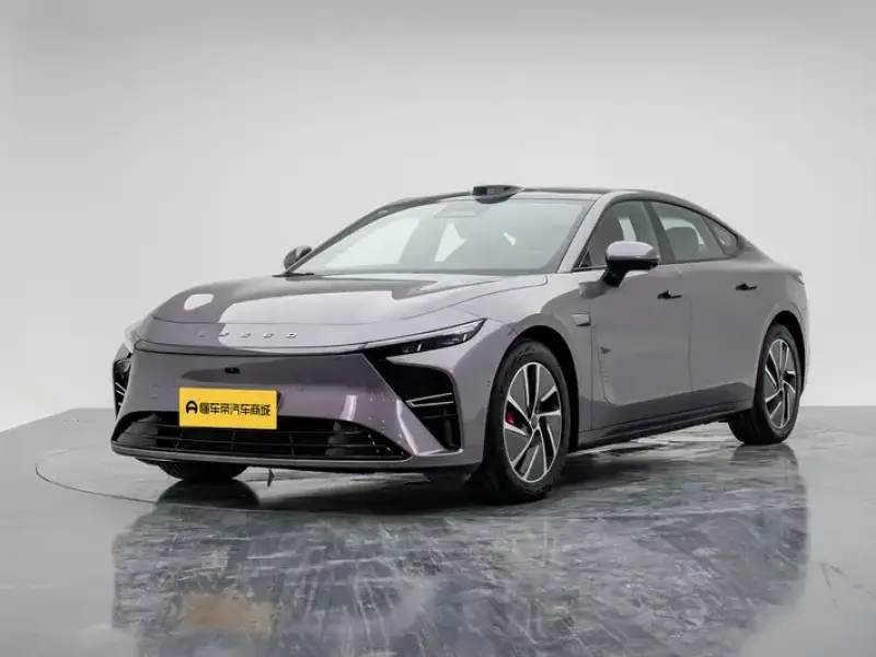 2025 Exeed Exlantix ES с пробегом 12 700 км